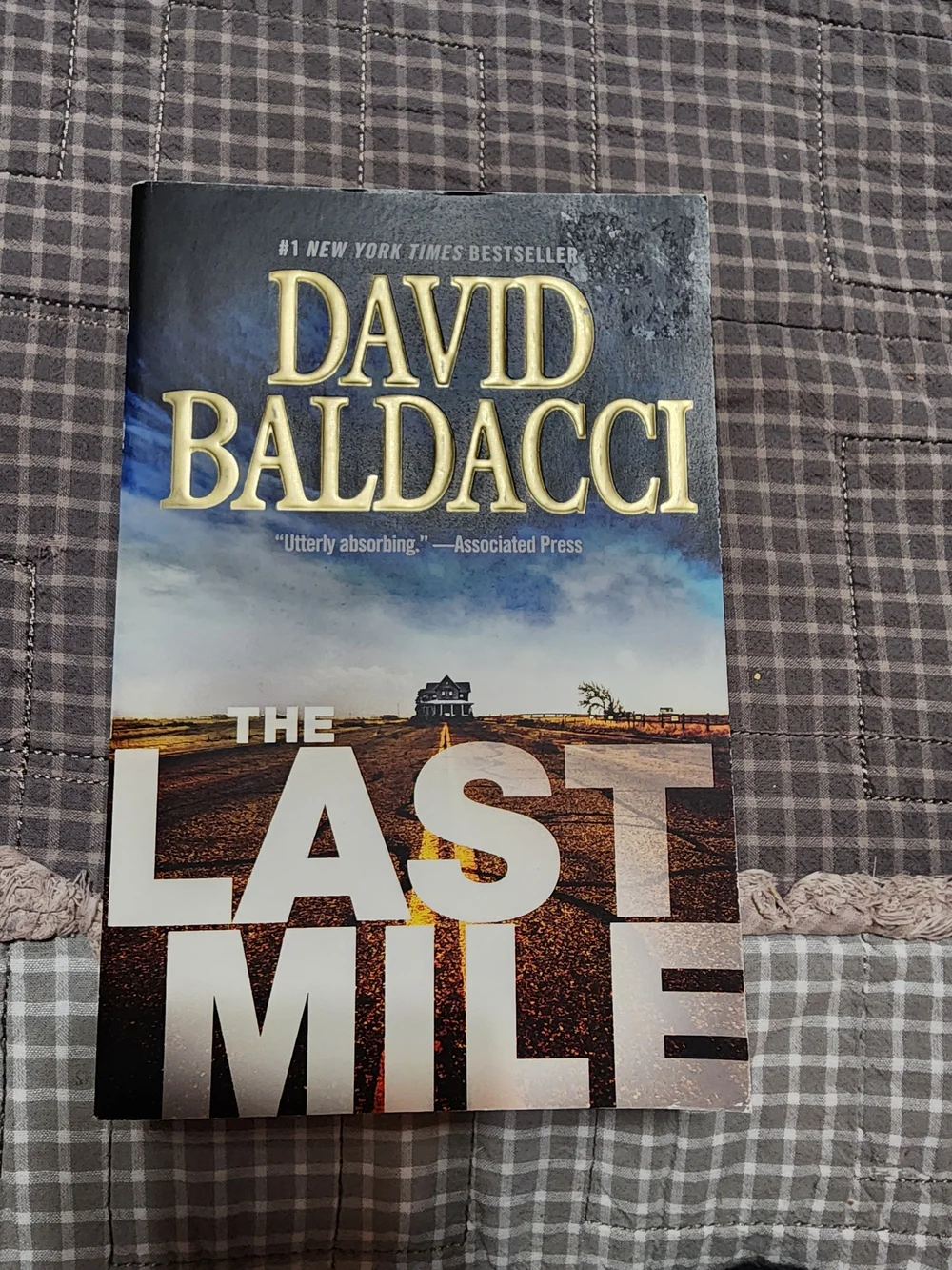 The Last Mile - Black/Blue Cover